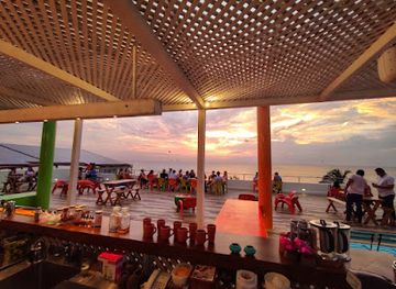 sri-lanka/western-province/bar/sundown-rooftop-bar