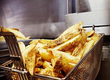 utah/richfield/bar/front-perch-chicken-food-truck