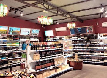 united-arab-emirates/fujairah/bar/the-beach-shop-liquor-store