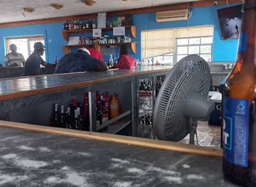 the-bahamas/berry-islands/bar/whitewater-bar