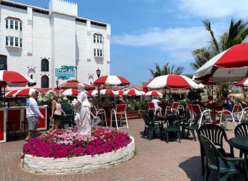 maryland/ocean-city-beach/bar/coconuts-beach-bar-grill