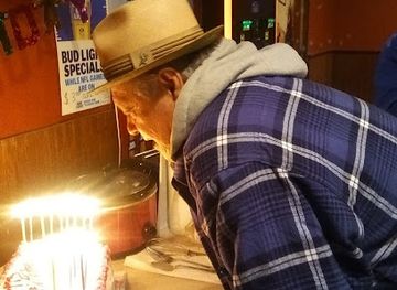 california/antioch/bar/lou-s-place