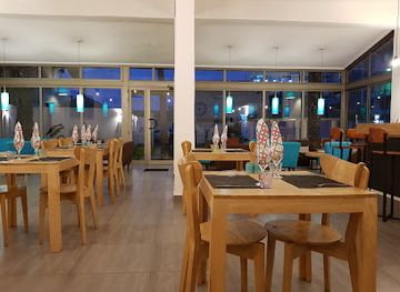 benin/comoe-national-park/bar/l-imprevu