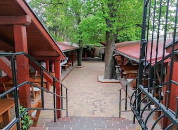 hungary/western-transdanubia/bar/kerthelyiseg