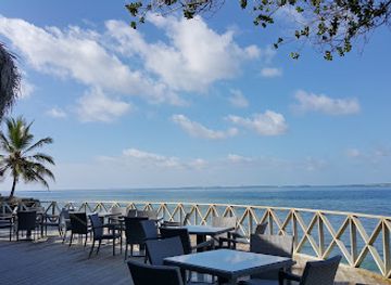 maldives/kaafu-atoll/bar/raiyvila-sunset-terrace-bar