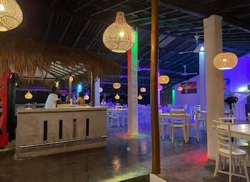sri-lanka/wet-zone/bar/funky-de-bar