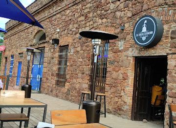 paraguay/ybytyruzu-mountains/bar/la-vieja-estacion-ruin-bar