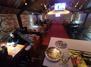 ecuador/sierra/bar/barbudotulcan