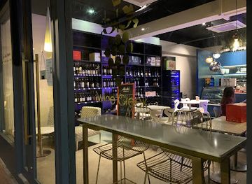 singapore/macritchie-reservoir/bar/jade-hill-cafe-bar