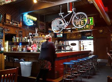 nebraska/omaha/blackstone-district/bar/crescent-moon