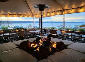 washington/whidbey-island/bar/cabernets-ipa-s-mukilteo