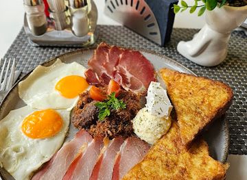 serbia/rasina/bar/restoran-harizma