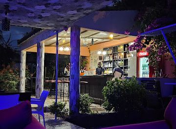 senegal/fatick/bar/vintage-bar-restaurant