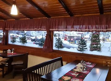 romania/rasnov-area/bar/restaurant-terasa-pe-vale