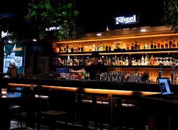 south-korea/busan-beaches/bar/happy-monk