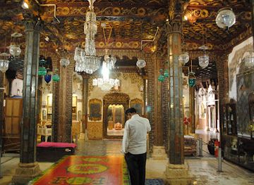 india/kutch/bar/aaina-mahal