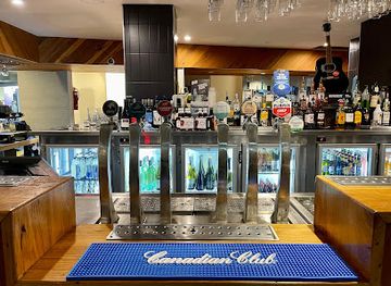 australia/western-district/bar/the-flying-horse