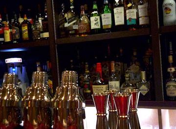 japan/kaga/bar/bar-friends