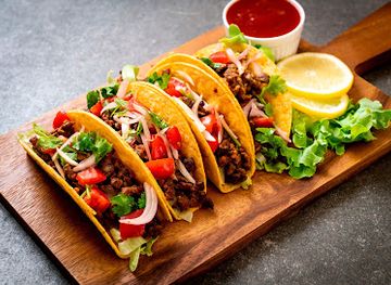 puerto-rico/fajardo/bar/rumba-karaoke-bar-grill-bo-media-luna-fajardo