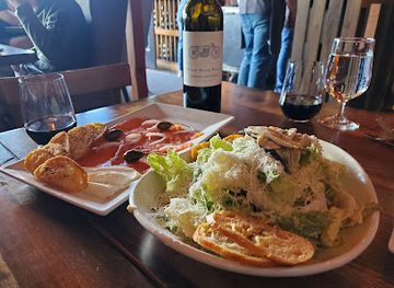 washington/whidbey-island/bar/savory-a-restaurant