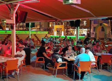 cyprus/makronissos-beach/bar/tommy-s-pub