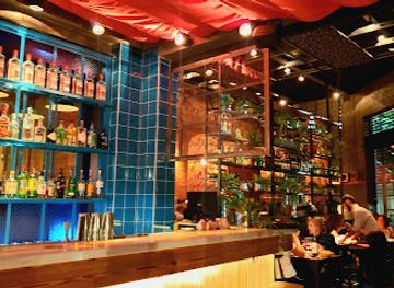 argentina/litoral/bar/braseria-y-gintoneria-ovidio