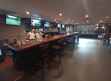 north-carolina/hendersonville/bar/tartans-sports-bar