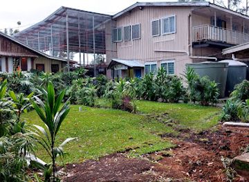 papua-new-guinea/western-highlands/bar/flyers-inn-and-houses
