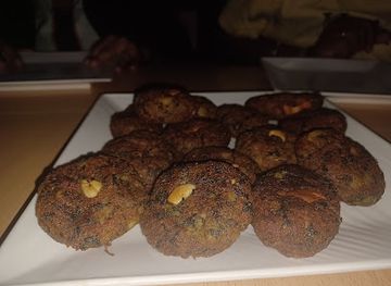 rwanda/gisenyi/bar/dhruva-baar-and-restaurant