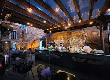 mexico/bajio/bar/bartola