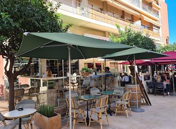 monaco/jardin-exotique/bar/supernature-organic-restaurant-wine-shop