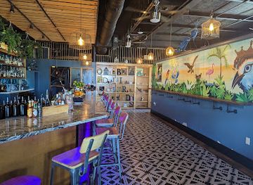 florida/st-augustine-beach/bar/odd-birds-cocktail-lounge-and-kitchen