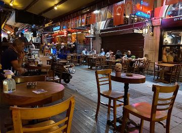 turkiye/istanbul/beyoglu/bar/ritim