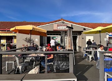 california/pismo-beach/bar/puffer-s-of-pismo