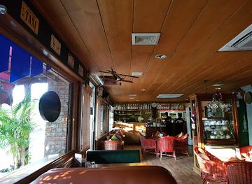 myanmar-burma/dry-zone/bar/cafe-city