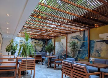 egypt/faiyum-oasis/bar/frank-and-co