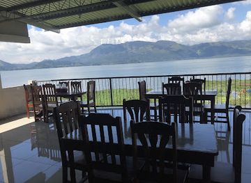 honduras/lago-de-yojoa/bar/el-mirador-2