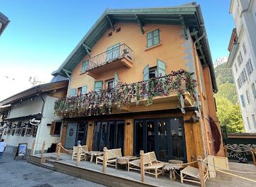 france/chamonix-mont-blanc/bar/epsylon-chamonix