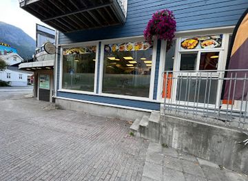 norway/trolltunga/bar/thai-take-away-odda-as