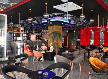 albania/patos/bar/oops-lounge