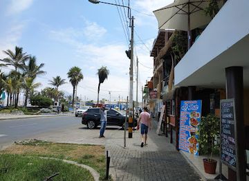 peru/trujillo/huanchaco/bar/la-mamacha-beach-bar