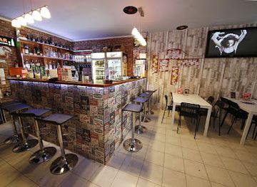 hungary/pecs/bar/downtown-bar