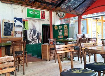 serbia/branicevo/bar/hombre