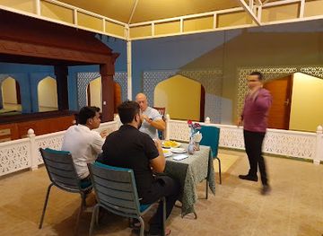 oman/nizwa/bar/oasis-castle-lounge