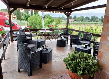 italy/umbria/bar/bar-friends