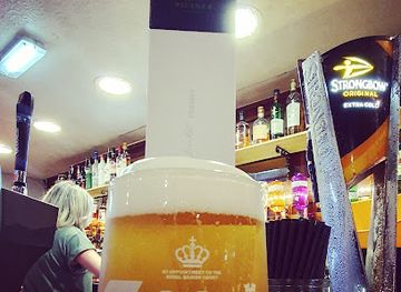 united-kingdom/dunbartonshire/bar/fentons-bar