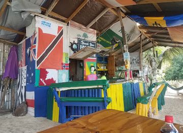 saint-vincent-and-the-grenadines/grenadines/bar/last-bar-before-the-jungle