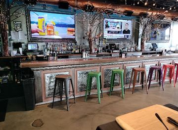 california/huntington-beach/bar/2nd-floor