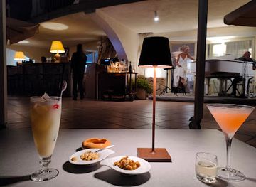 italy/sardinia/bar/cb-lounge