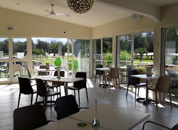 new-caledonia/ile-des-pins/bar/mulligan